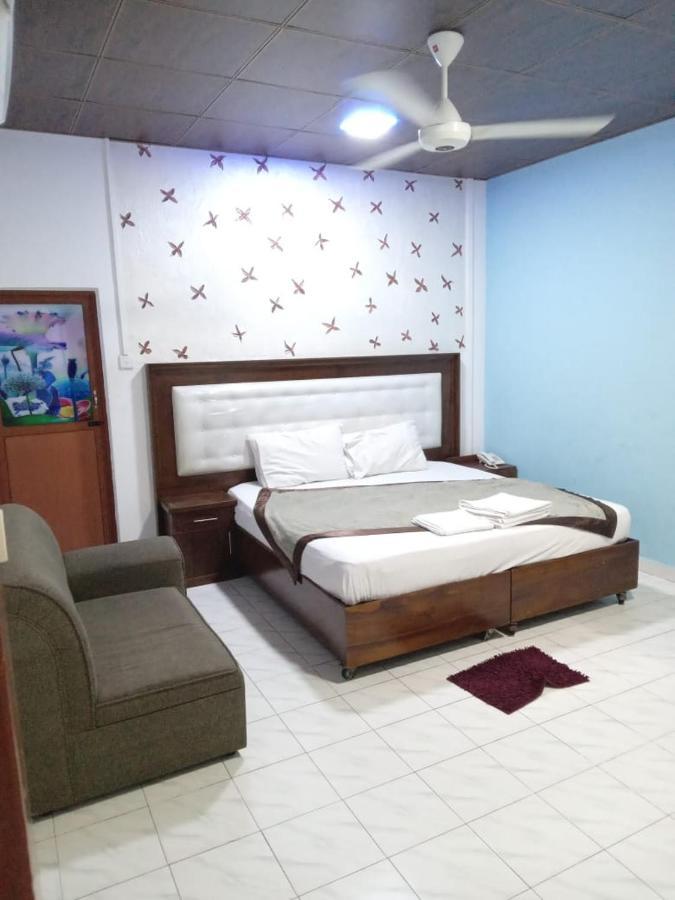 Sajana Grand Metro Hotel โคลอมโบ ภายนอก รูปภาพ